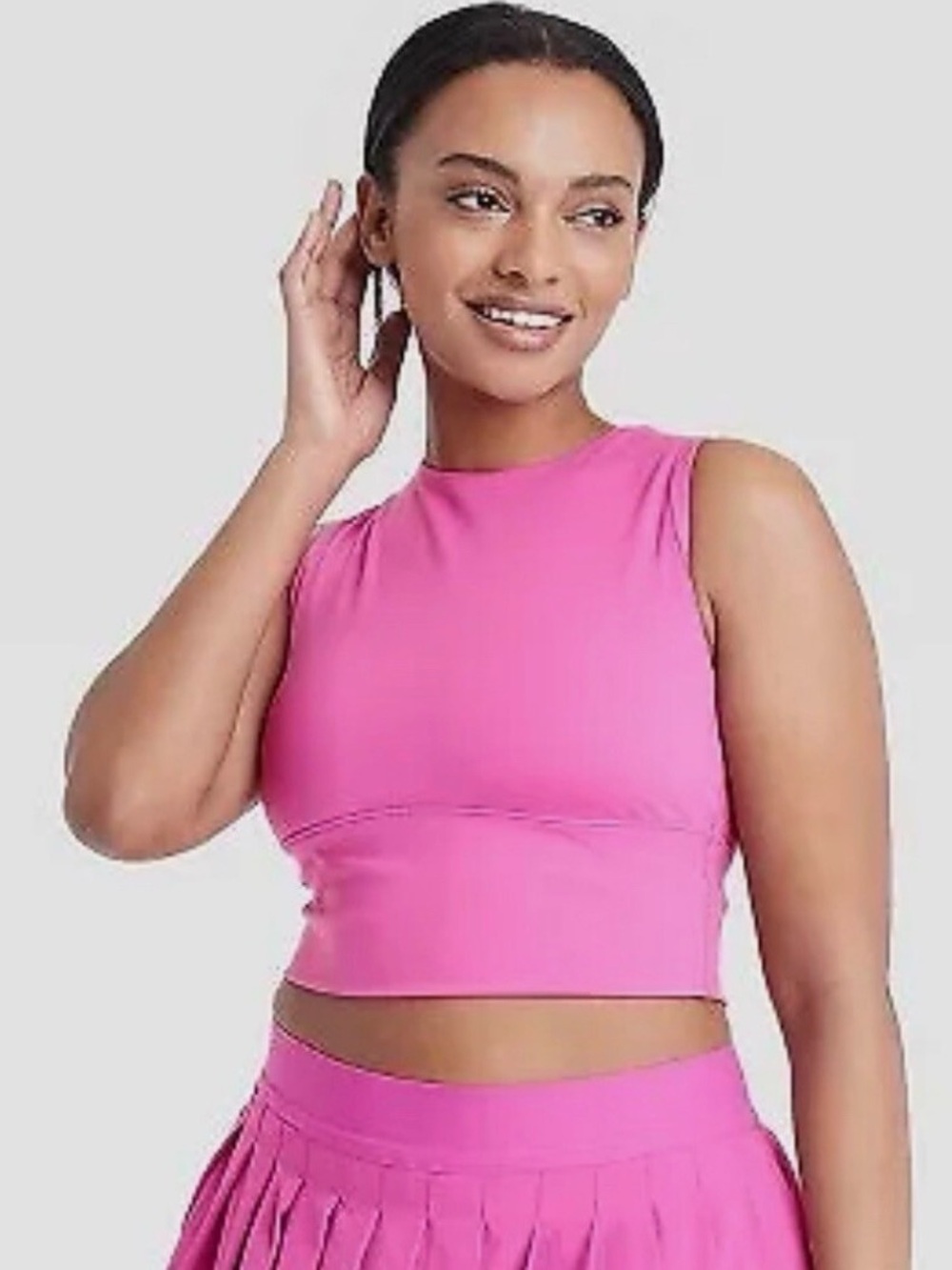 cropped sports bra
